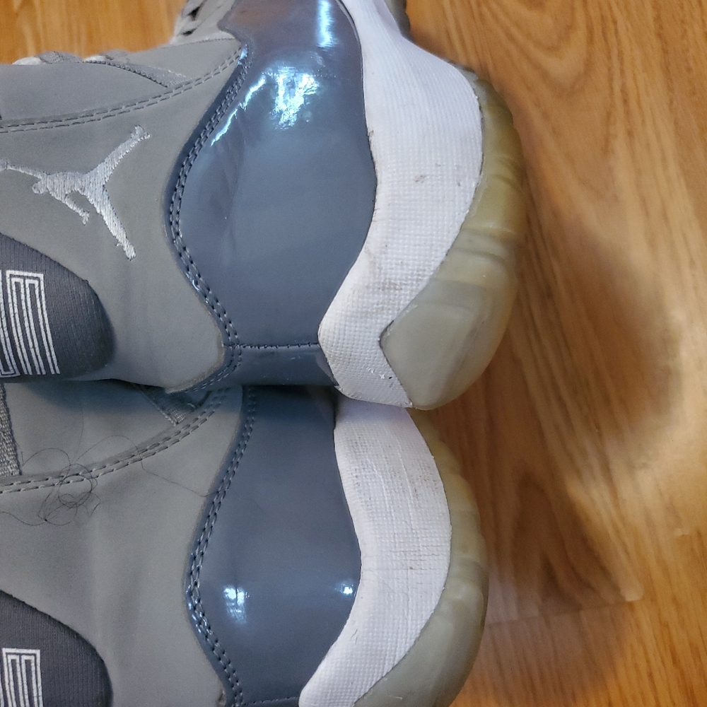 NIKE CT8012-005 Air Jordan 11 Retro High Cool Grey 2021  Size 10 - Picture 6 of 13